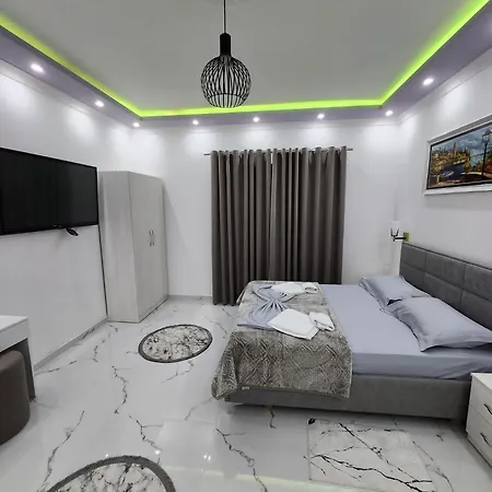 Hotel Casa Vacanze Shiroke 3*