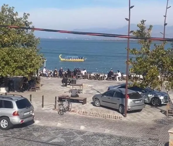 Hotel Casa Vacanze Shiroke B&B 3*